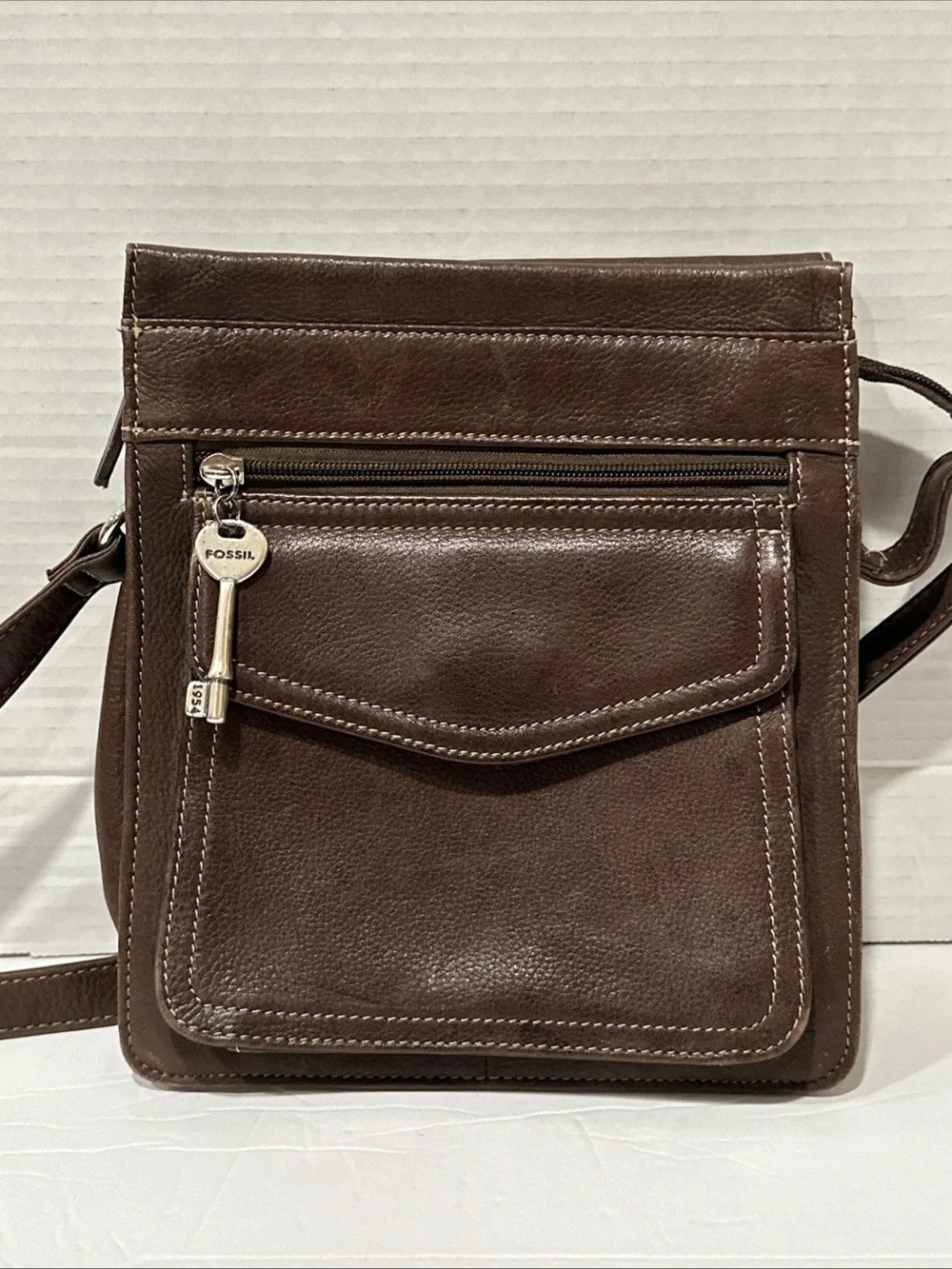Fossil Brown Boho Leather Bag 75082 Classic Crossbody Messenger Vintage 90s 195